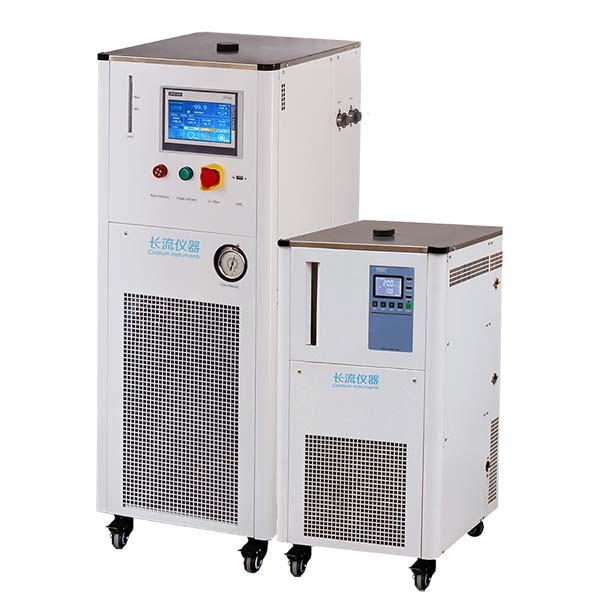 高低温冷水机.jpg 高低温冷水机.jpg