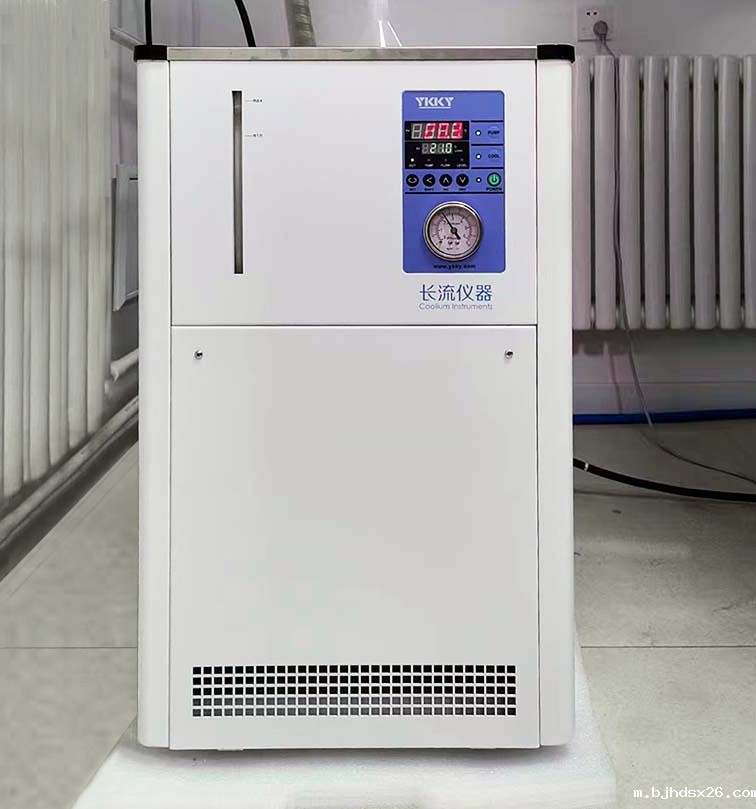 精密冷水机.jpg