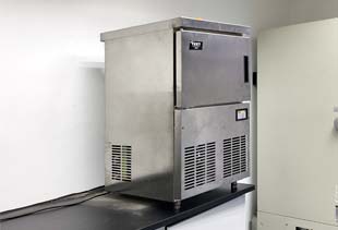 科研雪花制冰机：让你的实验更精准